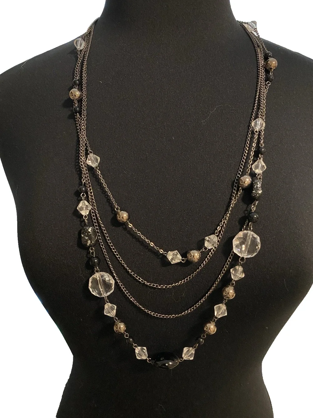 Vtg 17 in Silver Tone 4-Tier Chained & Beaded Statement Necklace Boho Festival